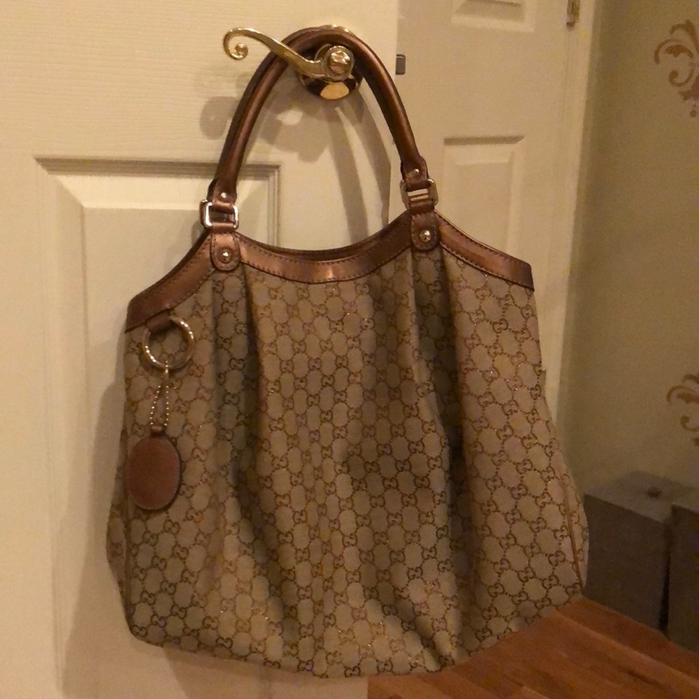 Gucci bag.